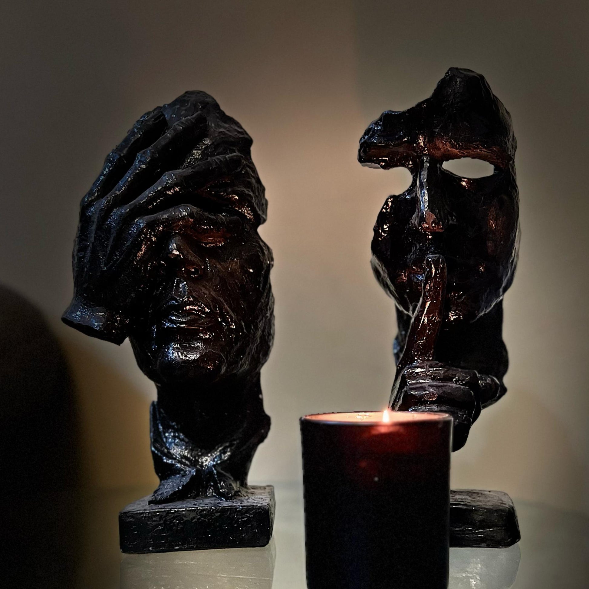 Home Decor - Sculpture Art